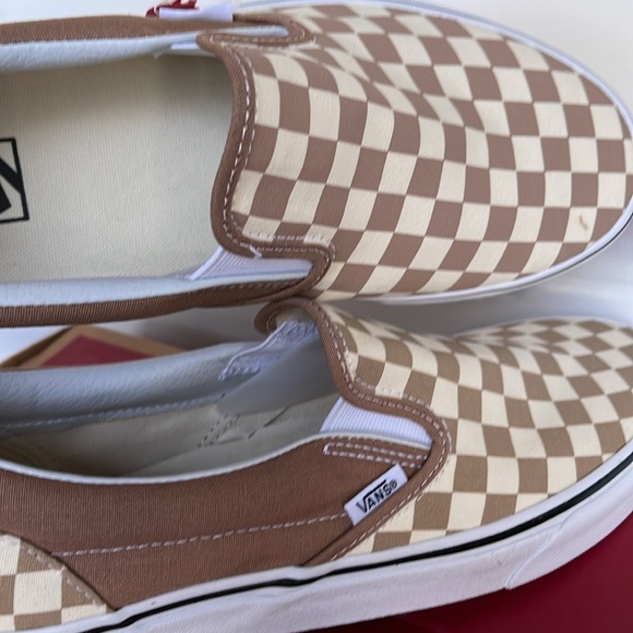 Vans Men’s Classic Slip-On
(Checkerboard)Tger's Eye/
VN0A38F7QTK Sneakers - Picture 14 of 16